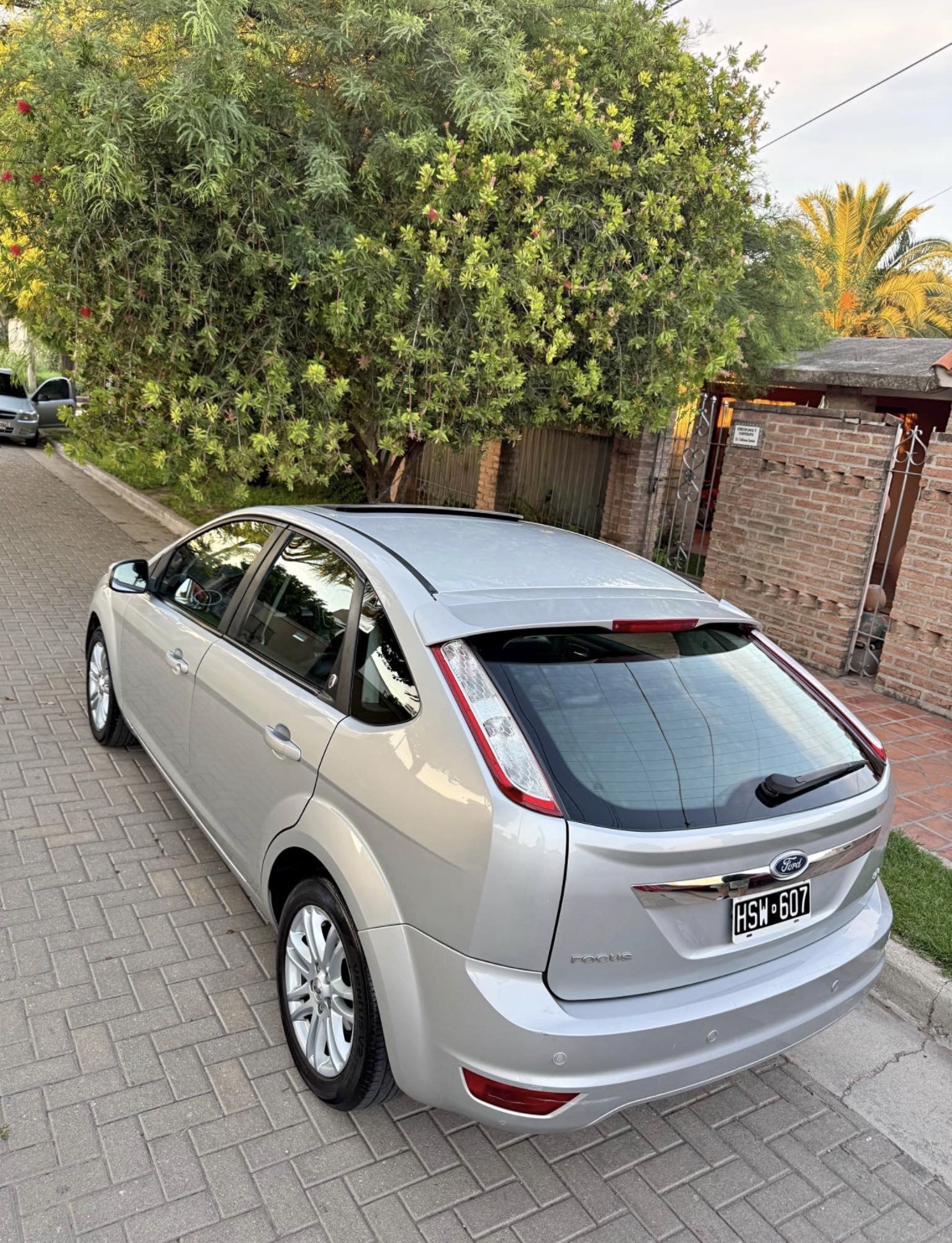 Ford Focus 2.0 Ghia - Foto 9