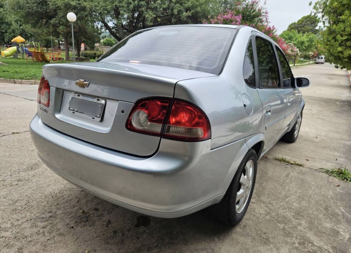 Chevrolet Classic 1.4 LT Spirit - Foto 3