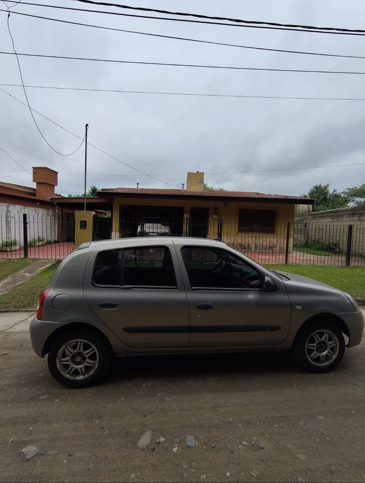 Renault Clio GNC - Foto 3