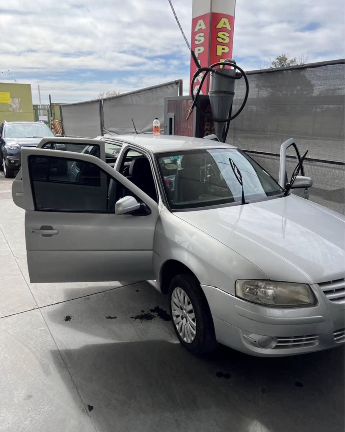 Volkswagen Gol Power 1.6 GNC/ Nafta - Foto 2