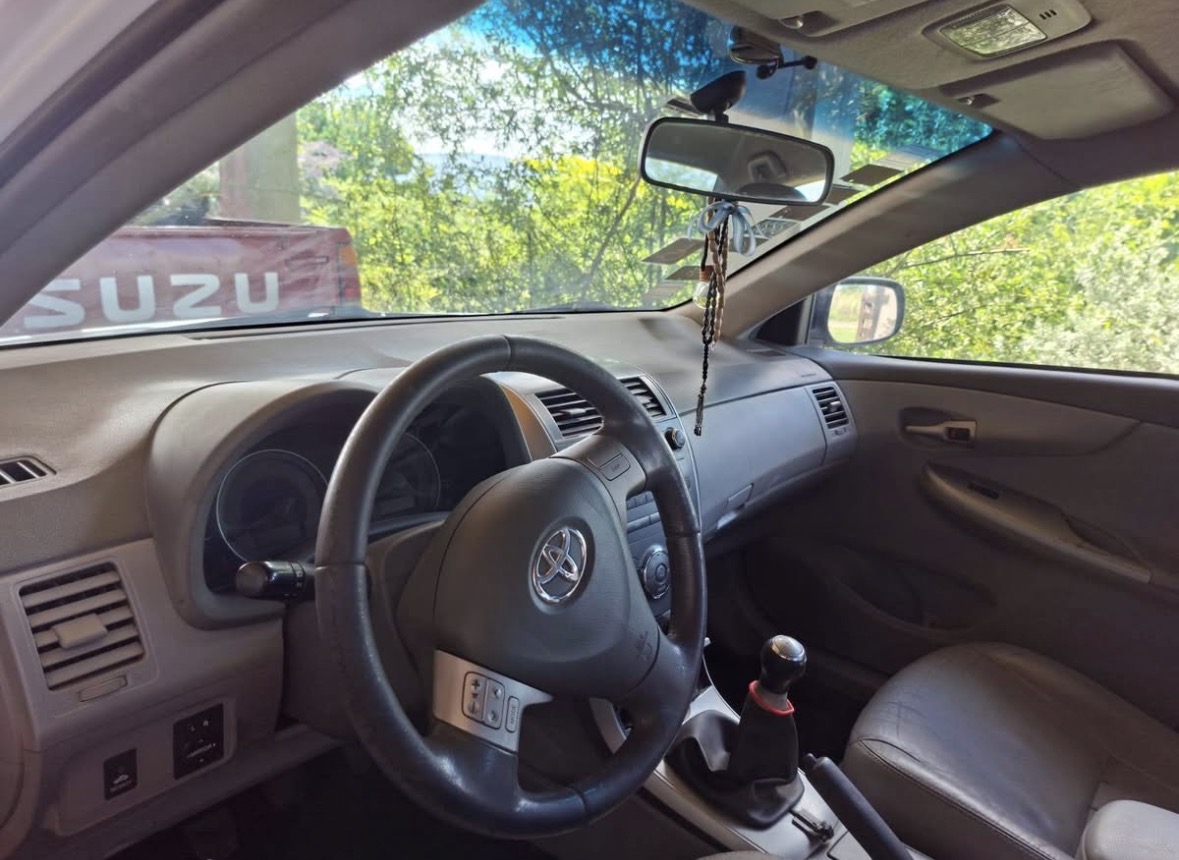 Toyota Corolla XEI Pack Cuero 2010 1.8 Nafta - Foto 8