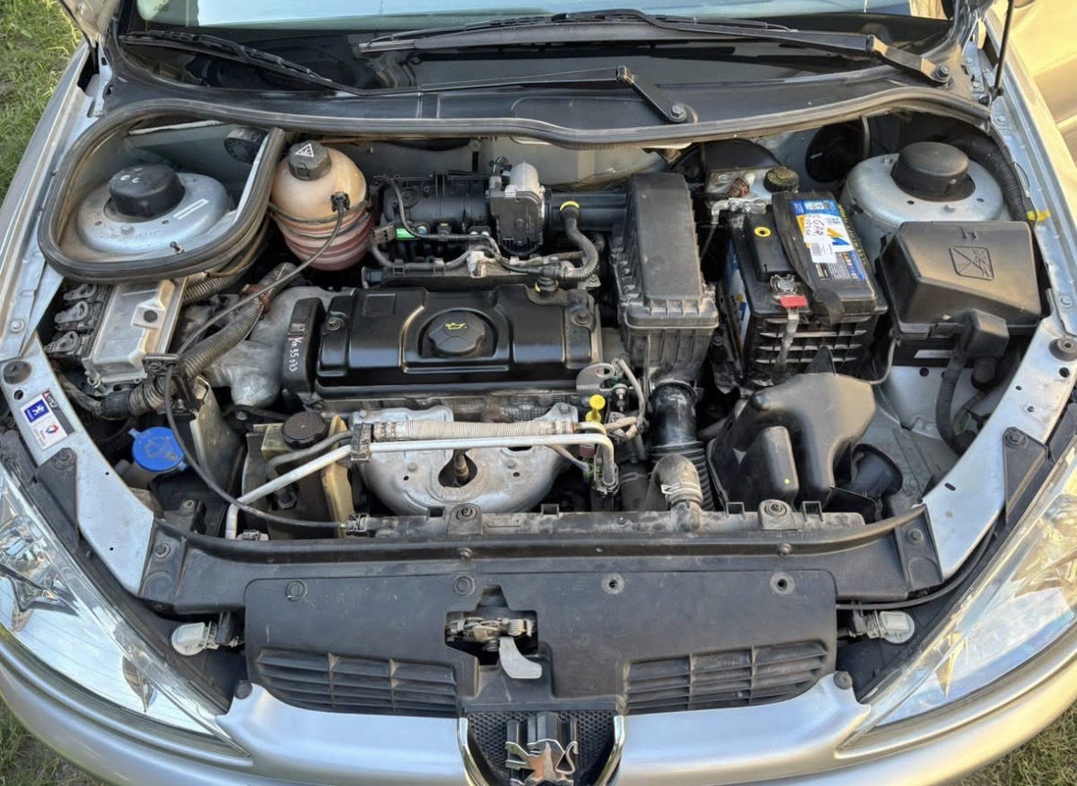 Peugeot 206 5ta generación - Foto 5