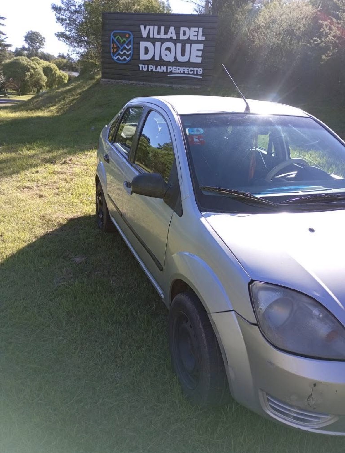Ford Fiesta 2006 1.6 Nafta - Foto 3