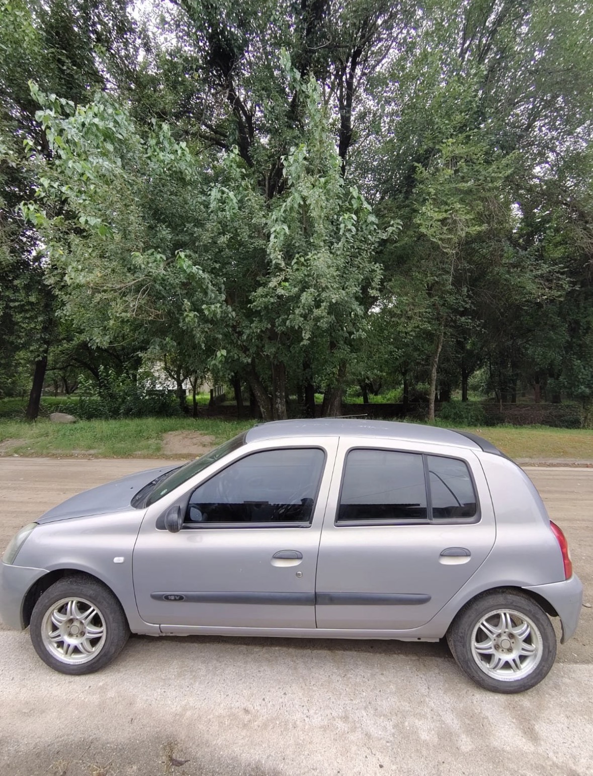 Renault Clio GNC - Foto 5