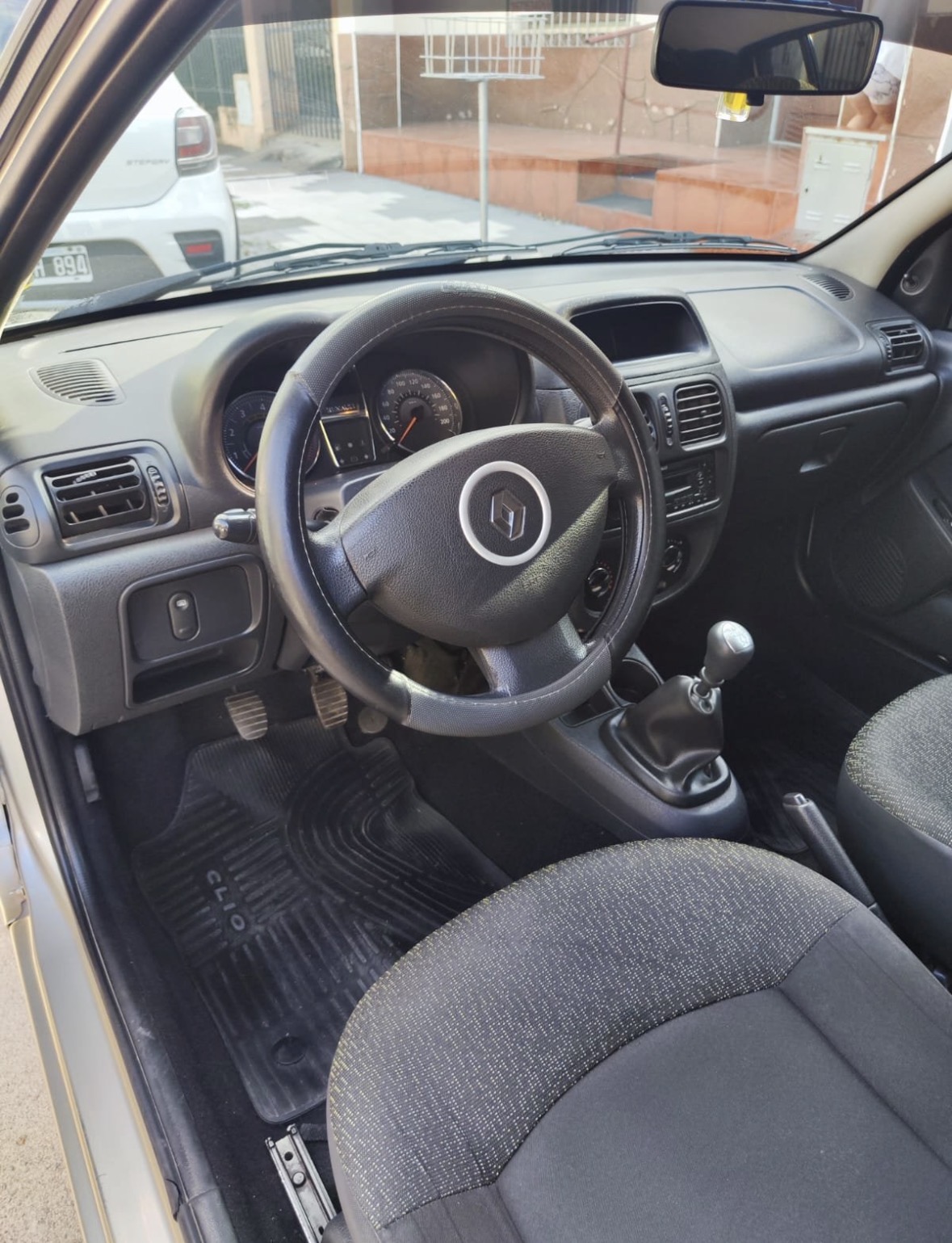 Renault Clio 2014 1.2 Nafta - Foto 8