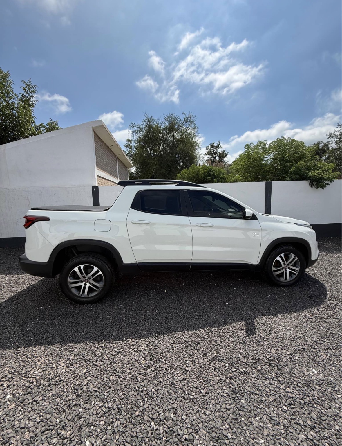 Fiat Toro Freedom 2.0 4x4 - Foto 5