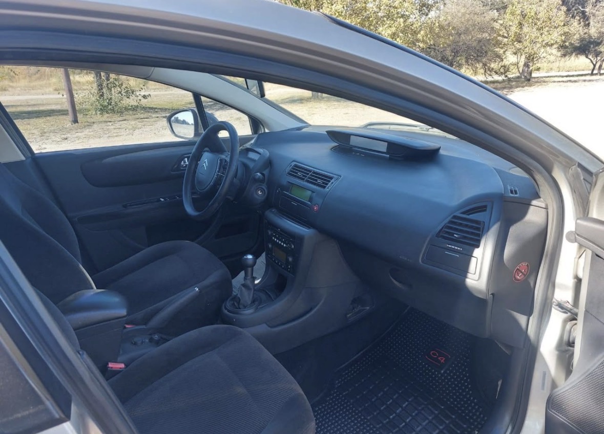 Citroën C4 2.0 Exclusive - Foto 9