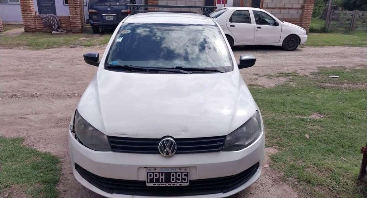 Volkswagen Gol Trend 2016 1.6 Nafta/GNC - Foto 1
