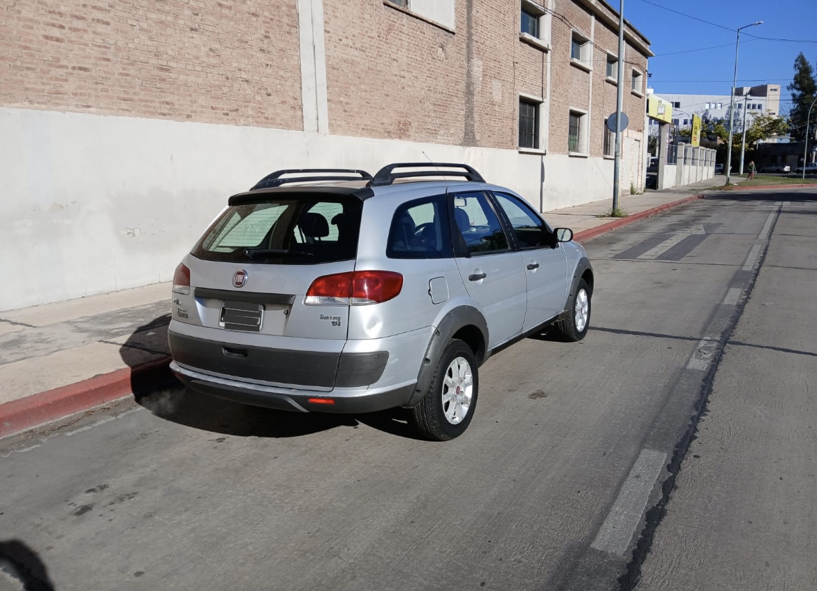 Fiat Palio Weekend 1.4 Full - Foto 2