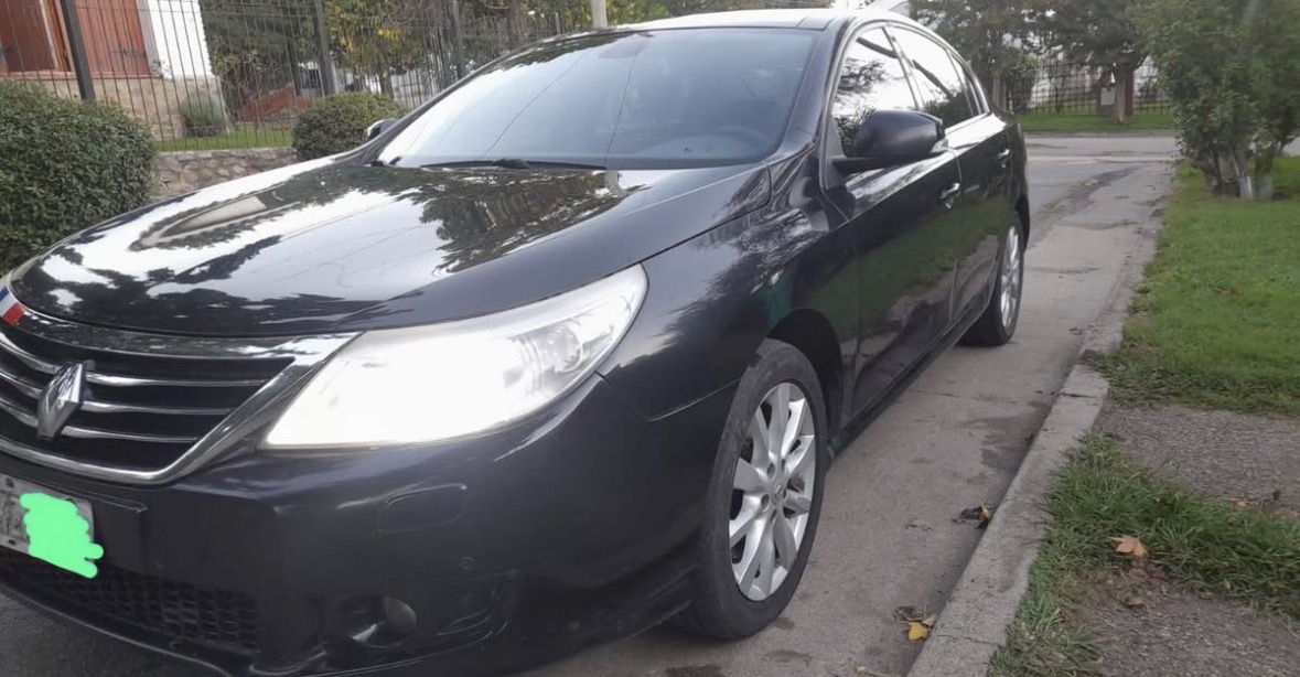 Renault Latitude Privilege 2011 3.5 V6 Automático - Foto 2