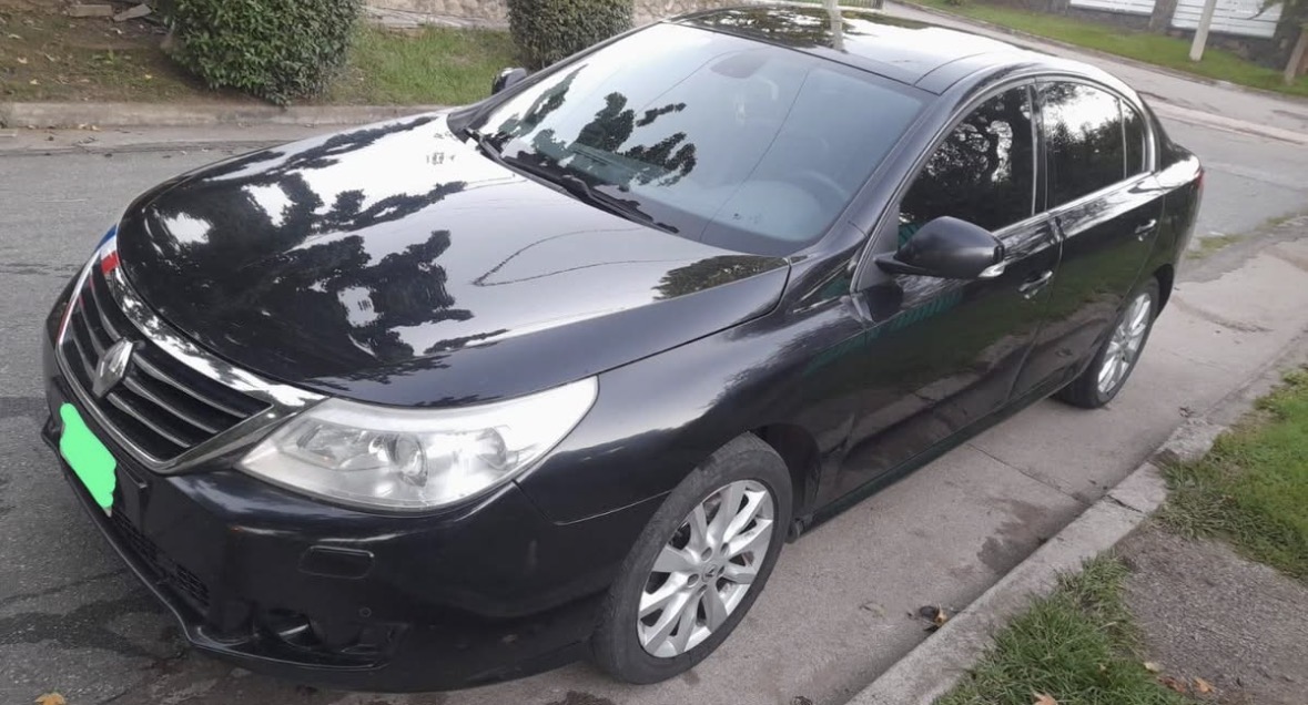 Renault Latitude Privilege 2011 3.5 V6 Automático - Foto 1